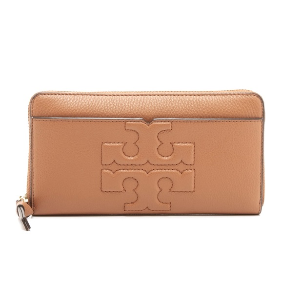 Tory Burch Handbags - Tory Burch Bombe T Zip Continental Wallet